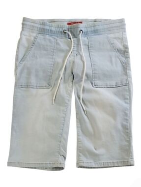 2299 * Guess Bermuda Pull On Jean Shorts Light Wash Denim Size Unknown
